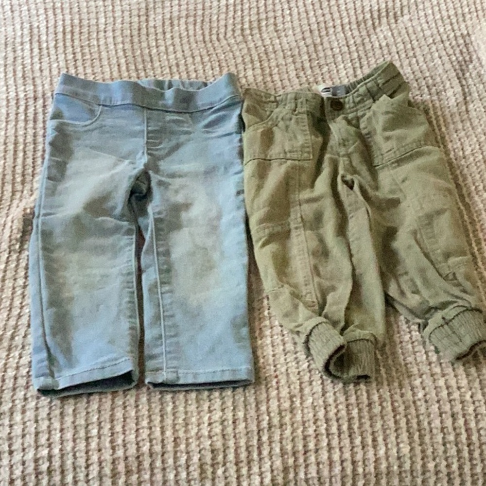 2 pair of toddler pants size 2T
